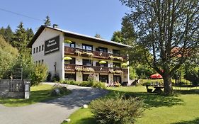 Pension&Apartments Weissbriach